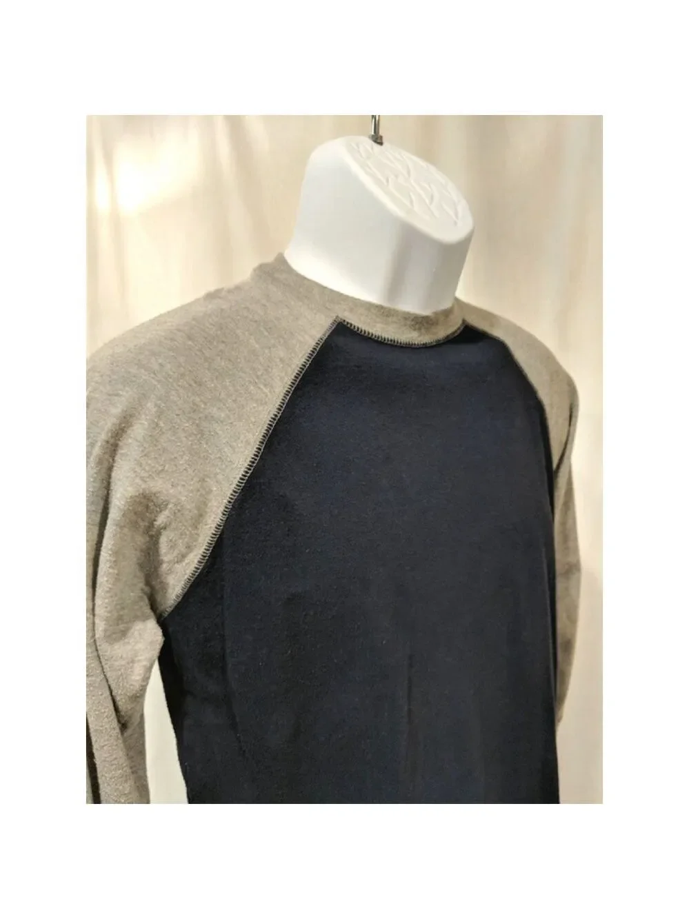 Raglan tee